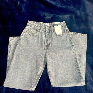 brand new ZARA jeans with tag